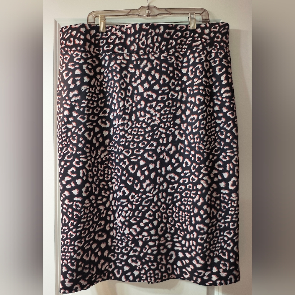 Eloquii Leopard Print Midi Skirt – Size 18